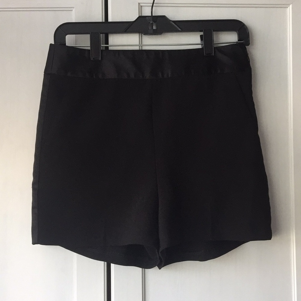 Women’s black express dressy work shorts size 4